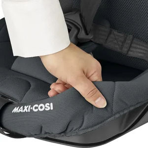 Maxi-Cosi Auto-Kindersitz Nomad Authentic Graphite 18